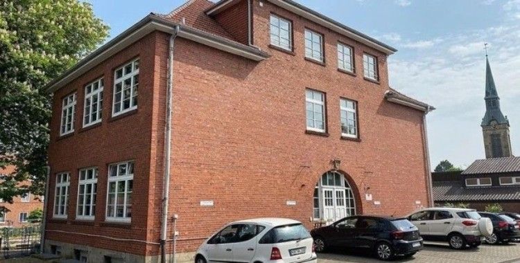 Almanya'daki Müslümanlar, terör örgütü PKK'nın camiye yönelik saldırısının aydınlatılmasını istiyor