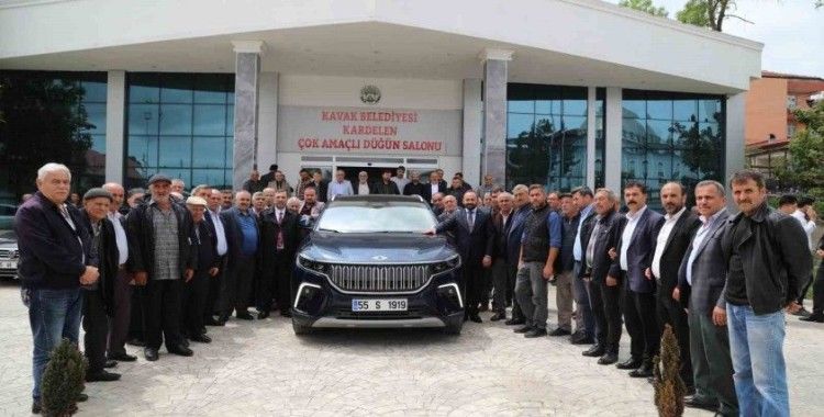 Sarıcaoğlu: "Biz muhtarlarımızla bir bütünüz"
