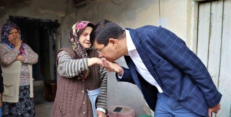 Başkan Özcan: "Seçim için her şeyi yapabilecek bu zihniyetten utanıyoruz"
