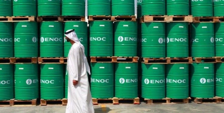 Brent petrolün varil fiyatı 77,63 dolar