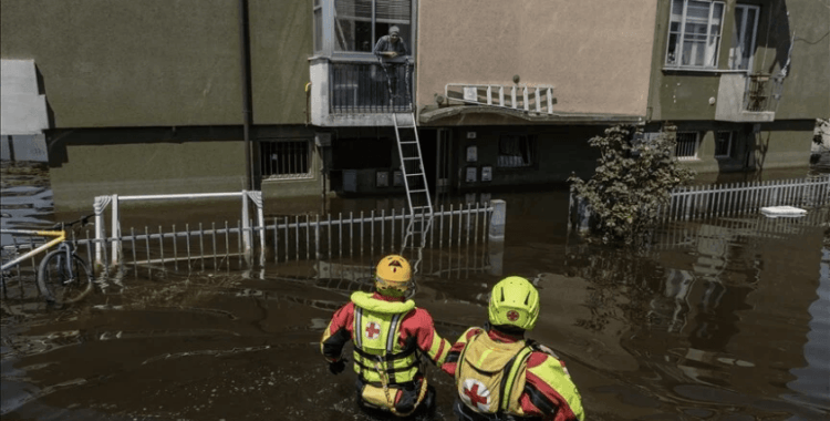 İtalya'daki sel felaketinde ölenlerin sayısı 15'e yükseldi