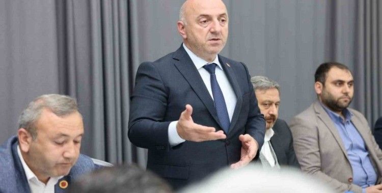 Başkan Bıyık: "Muhtarlarımıza büyük görevler düşüyor"
