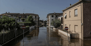 Fransa İtalya'ya sel felaketi nedeniyle su tahliye sistemi gönderiyor