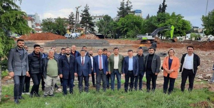 Uşak Millet Bahçesinde çalışmalar devam ediyor