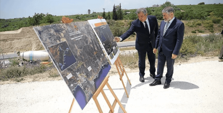 Hazine ve Maliye Bakanı Nebati, Mersin'de otoyol projesini inceledi