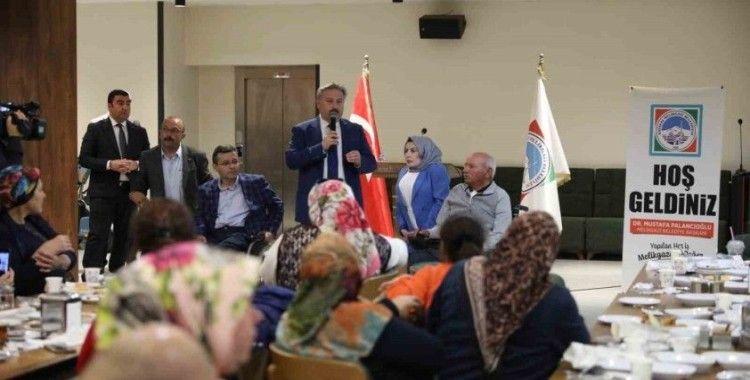 Başkan Palancıoğlu engelli vatandaşlarla buluştu