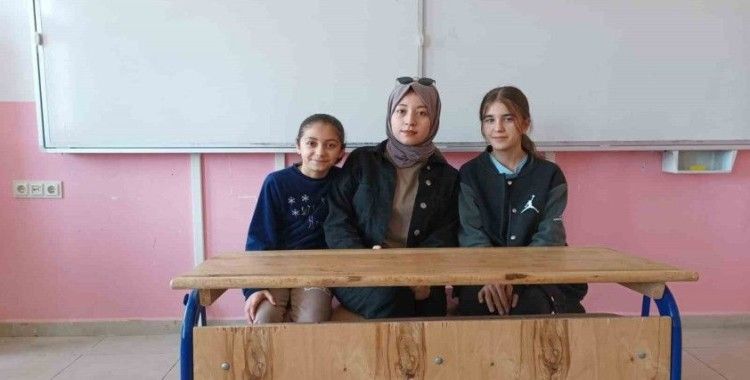 TÜBİTAK yarışmasında Doğubayazıtlı öğrenciler bölge birincisi oldu
