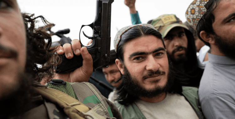 Taliban, kuru dizginlemek için 14 milyon dolar satmak zorunda kaldı