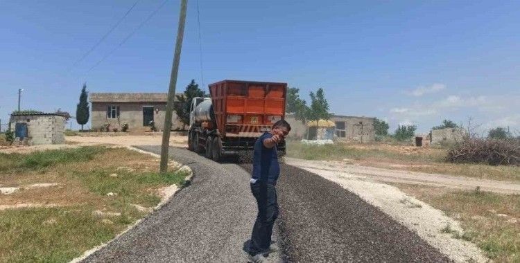 Birecik’te yol çalışmaları devam ediyor
