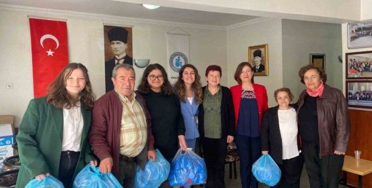 Adalet Meslek Yüksekokulundan Mavi Kapak Kampanyası’na destek
