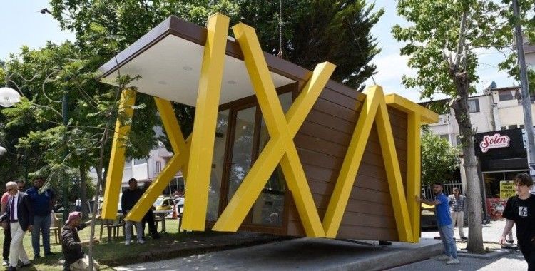 Kuşadası Belediyesi’nden taksi duraklarına modern dokunuş
