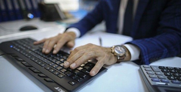 Sosyal medyada 'halkı yanıltıcı bilgi yaydığı' iddia edilen 34 hesaba soruşturma