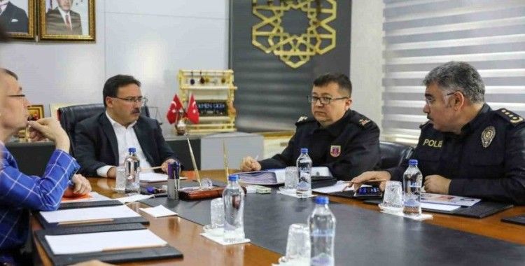 Seçim Güvenliği Toplantısı Vali Çiçek Başkanlığı’nda gerçekleştirildi
