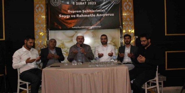 Deprem şehitleri için mevlit okutuldu
