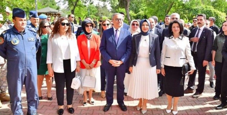 Aile Destek ve Eğitim Merkezi Yıl Sonu Sergisi Açıldı