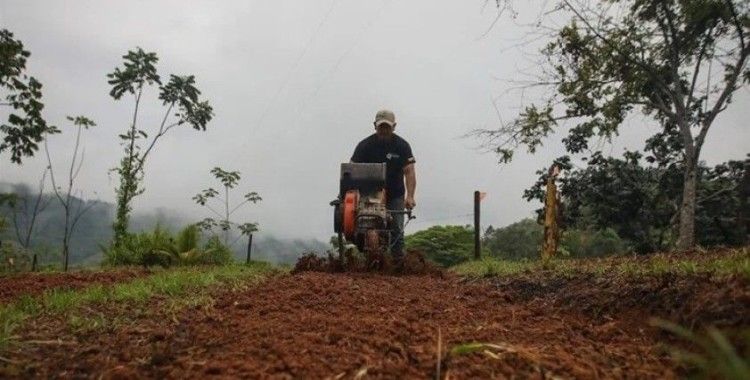 Kolombiya’da mayın kurbanlarının yakınları devlet teşvikiyle kurdukları işlerle ekonomiye destek oluyor