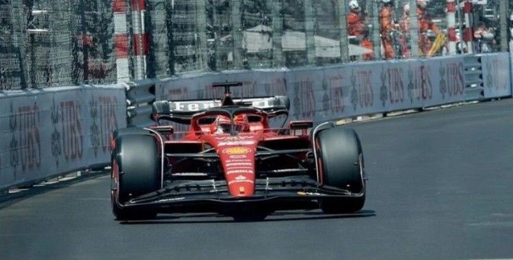 F1'de Norris'i engelleyen Ferrari pilotu Leclerc'e üç sıra ceza