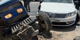 Traktör ve otomobil çarpıştı: 1 yaralı
