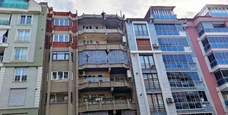 Eski eşiyle görüşebilmek için 3,5 saat ecel terleri döktürdü