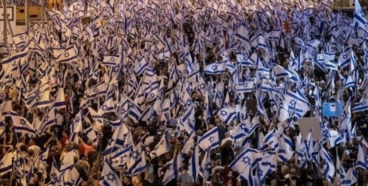 İsrailliler hükümetin yargı düzenlemesine karşı protestolarını sürdürüyor