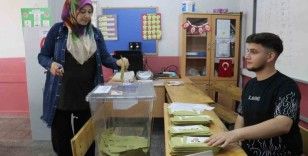 Malatya’da oy verme işlemleri devam ediyor
