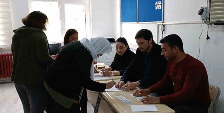 Denizli’de oylar ikinci kez sandıkla buluşmaya başladı
