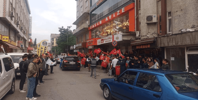 Erdoğan'ın seçim zaferi Alaplı'da kutlandı