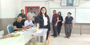 14 Mayıs’ı 3 günle kaçırdı, 28 Mayıs’ta ilk kez oy kullandı
