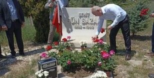 Şehit Gün Sazak kabri başında anıldı

