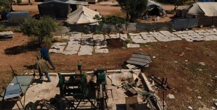 İdlib'deki tesislerde tonlarca atık kağıt yeniden üretime kazandırılıyor