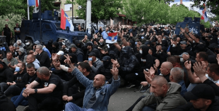 Kosova'nın kuzeyinde gerginlik sürüyor