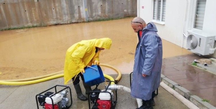 Sultanhisar İlçe Hastanesi’nde su baskını yaşandı
