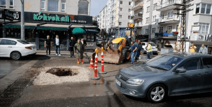 Ankara'da sağanak nedeniyle yol çöktü