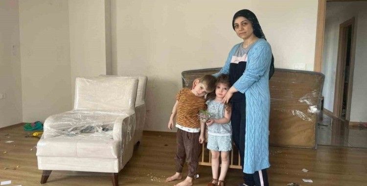 Kirayı 2 bin liradan 15 bin liraya çıkarttı, 2 çocuklu kadını kapı dışarı etti
