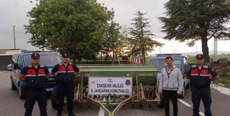 Tonluk tarım aleti çalan şüpheliler yakalandı
