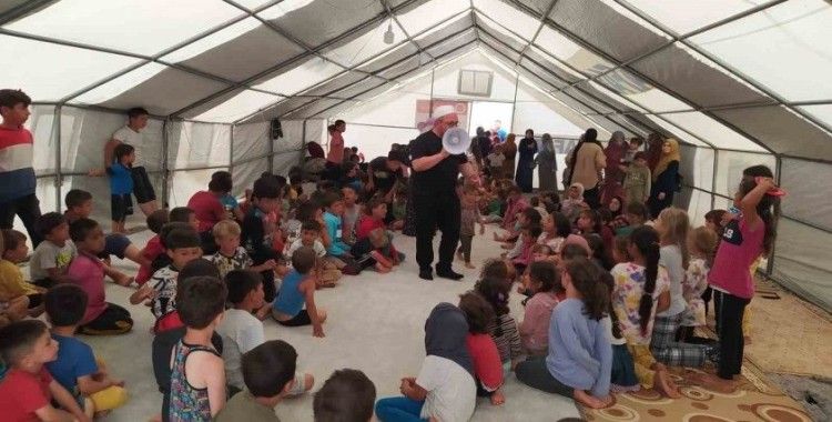 Deprem bölgesinde bulunan ekipler faaliyetlerine devam ediyor
