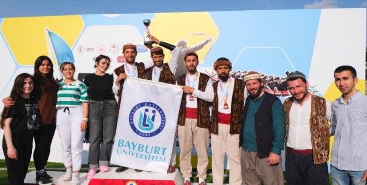 Bayburt Üniversitesi, Geleneksel Türk Okçuluğunda takım halinde bronz madalya kazandı
