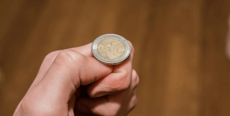 İspanya'da 5 belediye başkanı "yazı tura" ile belirlendi