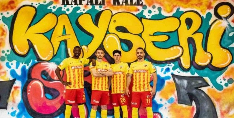 Kayserispor’un yeni forması görücüye çıktı