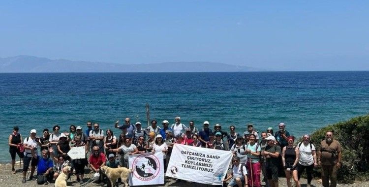 Datça’da Barkas Koyu temizlendi
