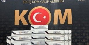 Van’da kaçak sigara, telefon ve akıllı saat ele geçirildi
