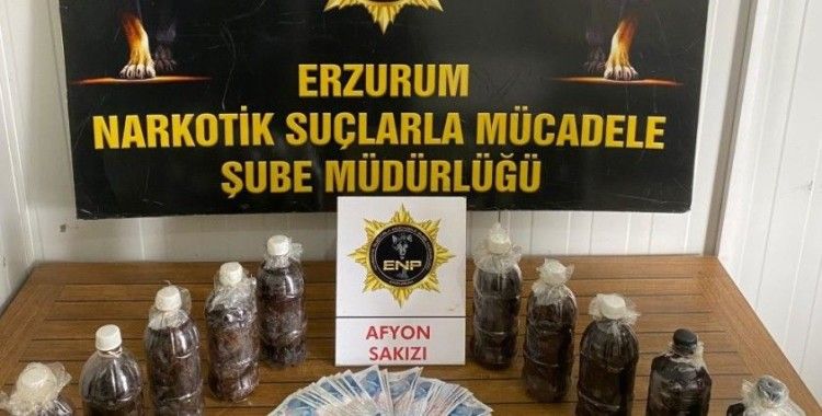 Yakıt deposunda 11 kilogram afyon sakızı ele geçirildi