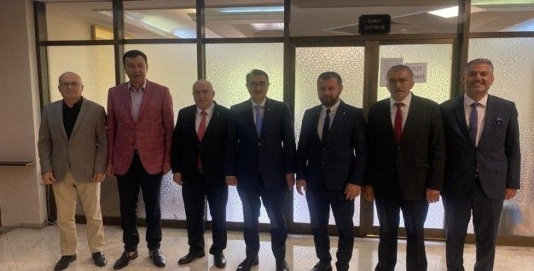 Başkan Suer, Dönmez’in devir teslim törenine katıldı