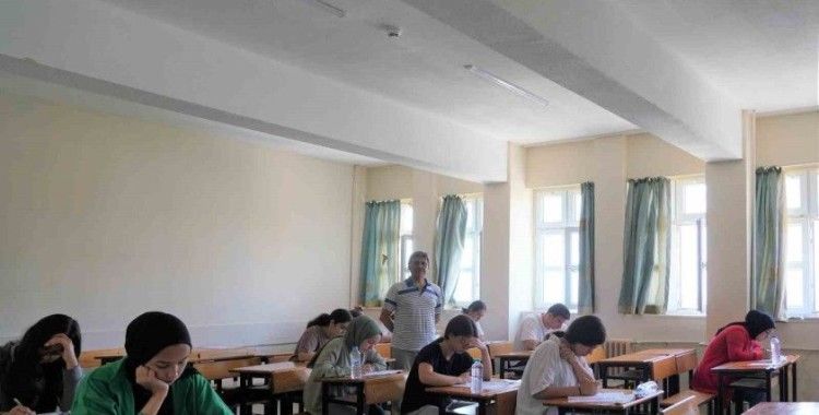 Mersin Erdemli’de YKS Provası
