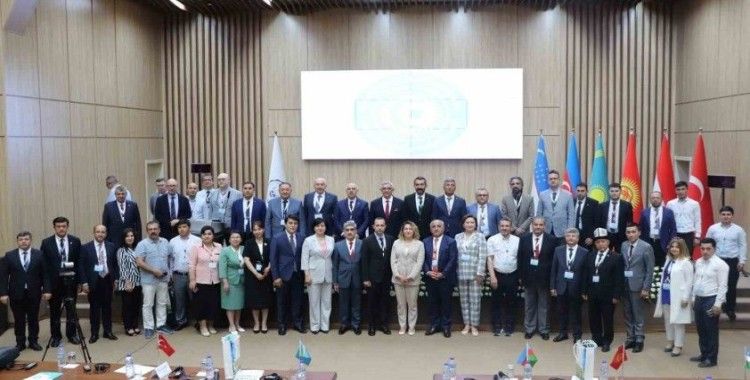 Rektör Erdal, Türk Üniversiteler Birliği Rektörler Toplantısı’na katıldı
