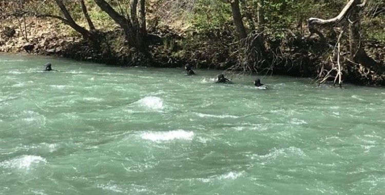 Tunceli Belediyesi dalgıç ekibinden, boğulma vakalarına karşı eğitim
