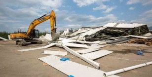 Bursa’da tarım arazilerindeki kaçak yapılar yıkılıyor
