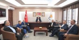 Büyükkılıç’tan başkanlarla, AK Parti il başkanı ve yönetimine ‘hayırlı olsun’ ziyareti
