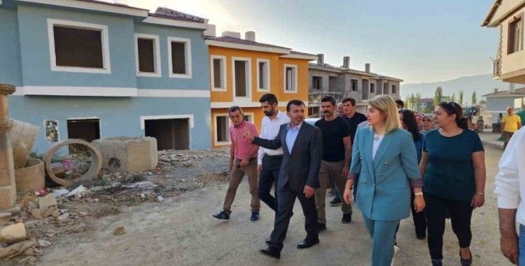 AK Parti Milletvekili Ölmeztoprak, Pütürge ilçesindeki yatırımları inceledi
