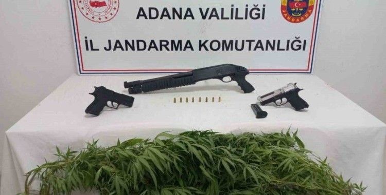 Adana’da 9 kilogram esrar ele geçirildi
